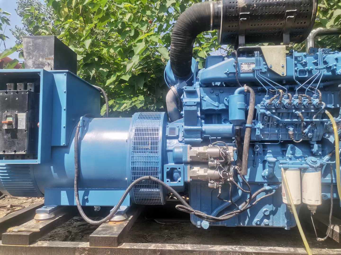 河东详细说明降低 800kW 柴油发电机输出电流波动的方法