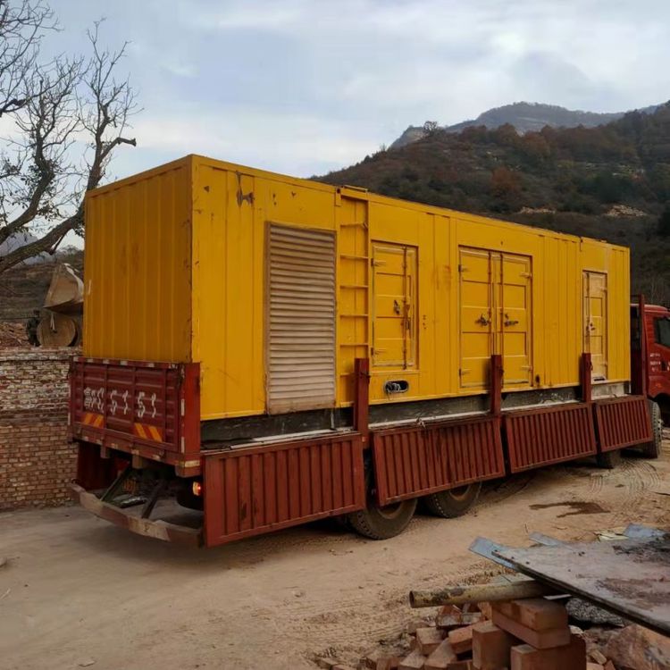河东200kW 发电机组在带电阻性负载时，输出功率会受到哪些因素的影响？