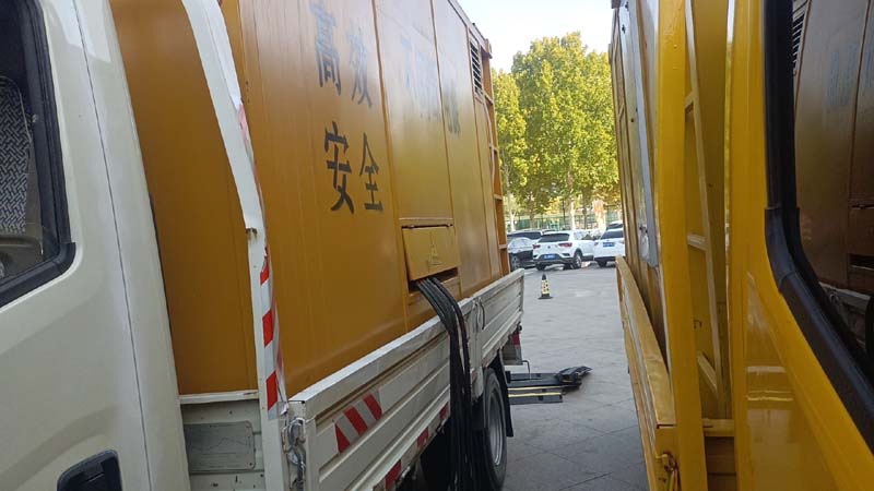 河东如何判断柴油发电机组和UPS电源的切换时间是否符合要求？