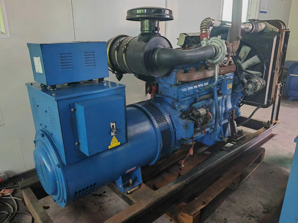 河东100kW柴油发电机组使用多级机油有哪些优缺点？